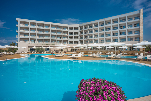 Hotel Ikos Olivia
