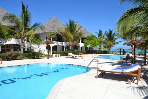 La Madrugada Beach Hotel &amp; Resort