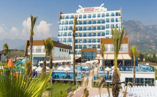 Hotel Sun Star Resort