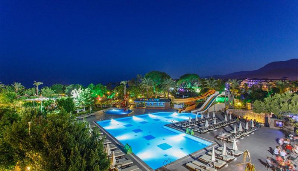 Hotel Lucida Beach Hotel