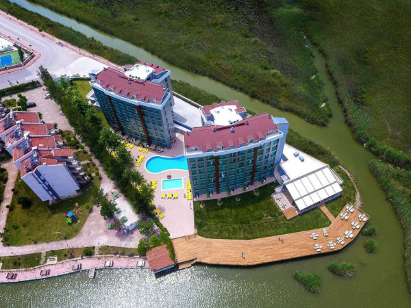 Hotel Aska Lara River Suites