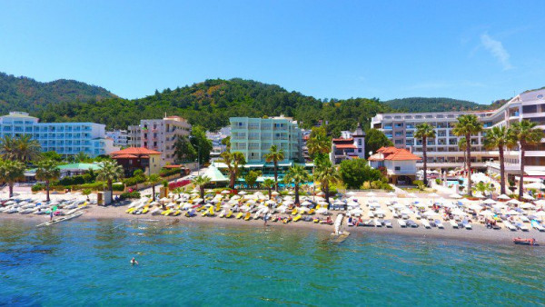 Hotel Flamingo Beach