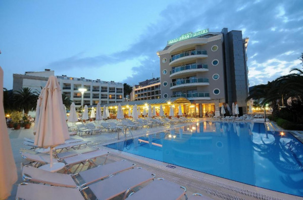 Hotel Pasa Beach