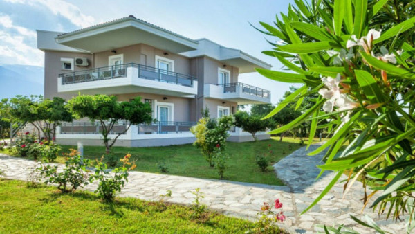 Hotel Poseidon Palace