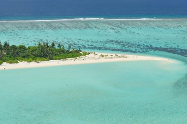 Holiday Island Resort &amp; Spa