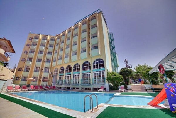 Albora Hotel