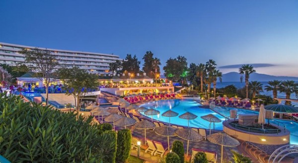 The Grand Blue Sky Hotel