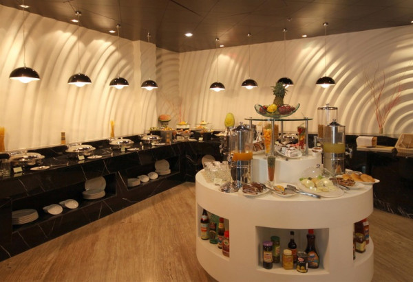 Golden Tulip Nju Delhi