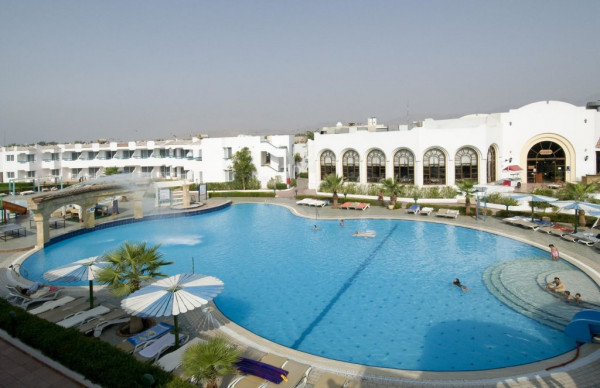 Hotel Dreams Vacation