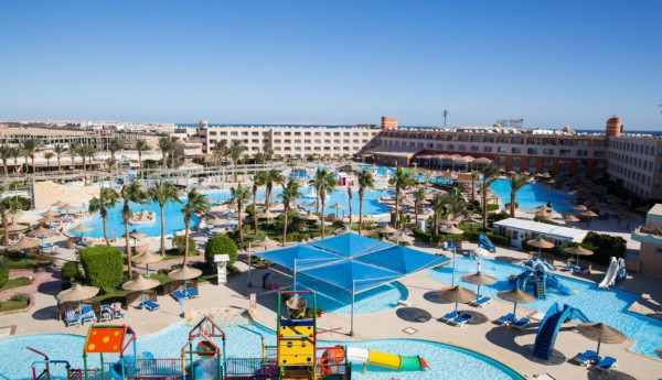 Hotel Titanic Resort &amp; Aquapark