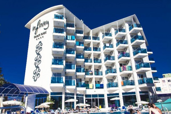 Hotel Infinity Beach