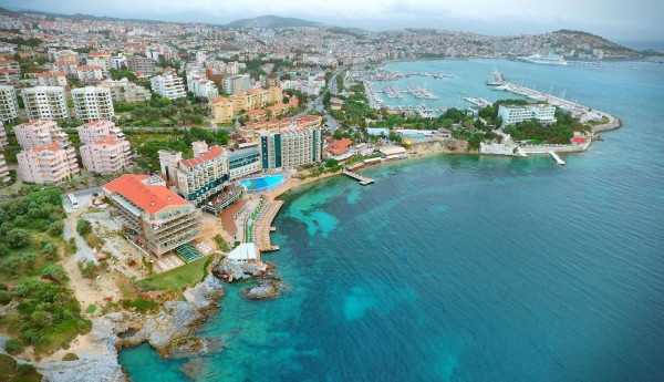 Charisma Deluxe Hotel