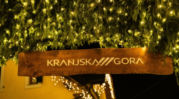 DEDA MRAZOVO SELO Kranjska gora 1 noćenje