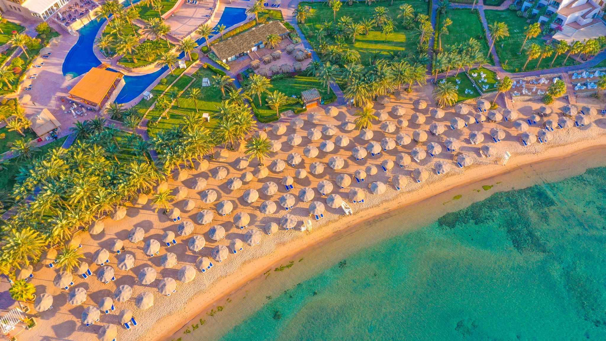 Fort Arabesque Beach Resort